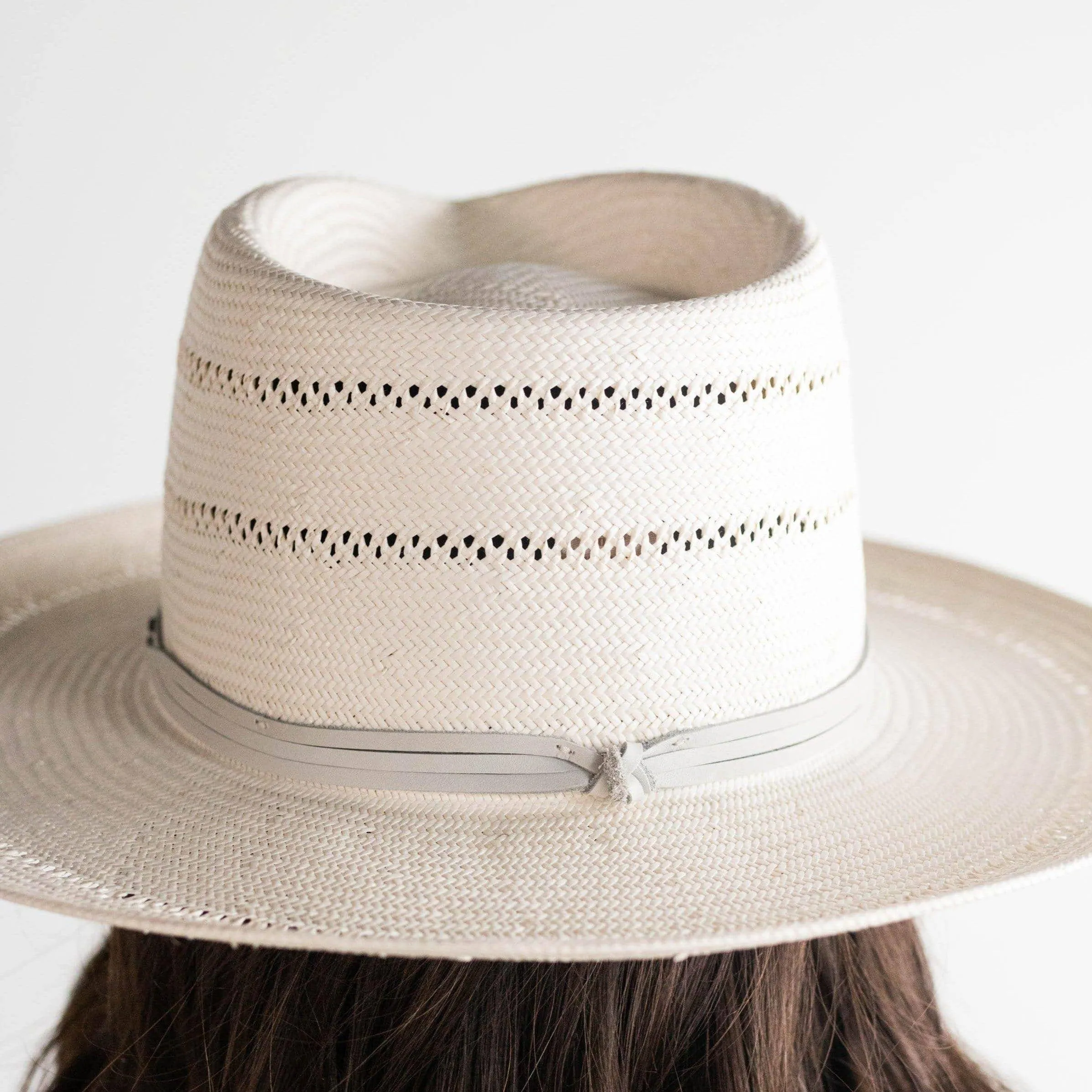 Arlo Straw Teardrop Fedora: Size 59 M/L / Honey