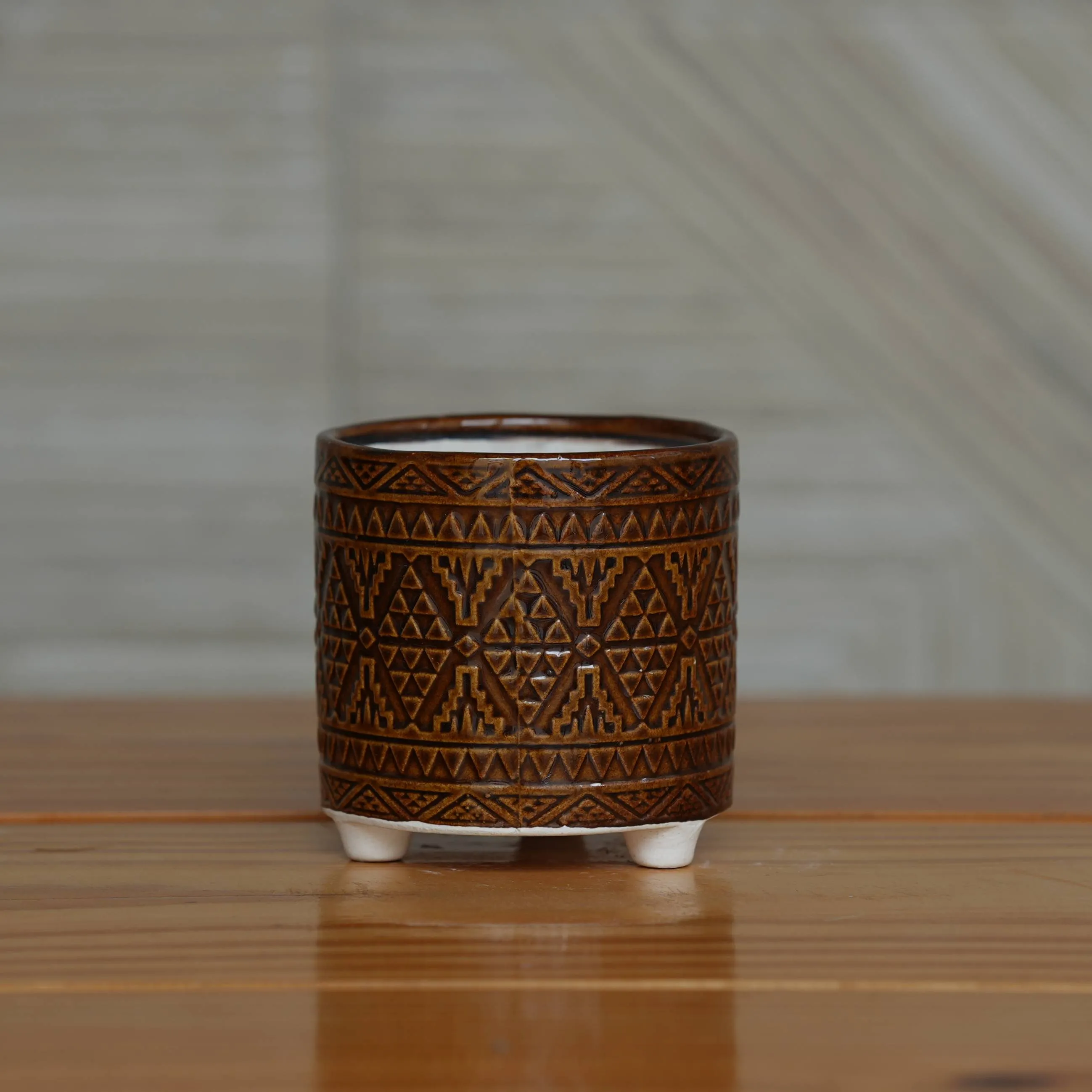 Ceramic Geometric Pattern Ceramic Planter with Three Feet