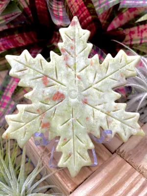 Green Onyx Snowflake Crystal Carving